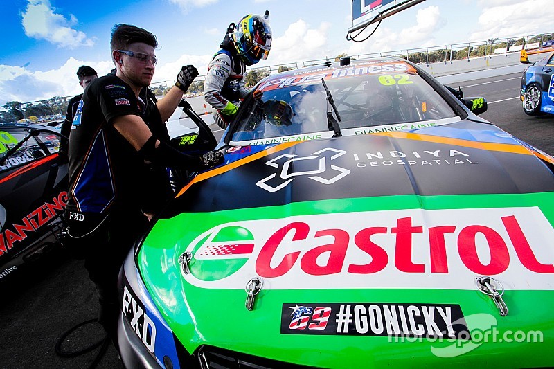 #GoNicky: Supercars-Piloten zeigen Solidarität mit Nicky Hayden