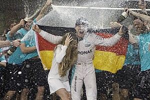 Rosberg megtiltaná a versenyzést a gyermekeinek