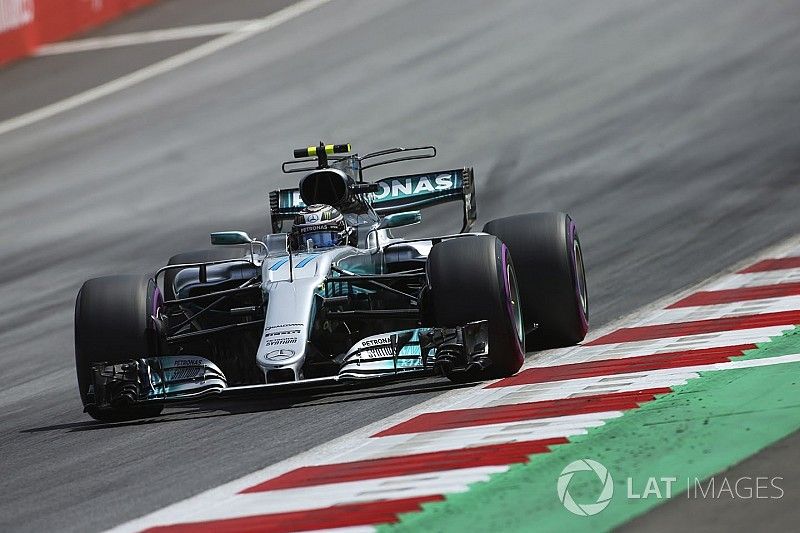 Tidak ada gunanya “mengganggu” Vettel, ujar pembalap Mercedes