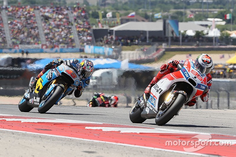 Lorenzo: “Rossi es un gran ejemplo para todos”