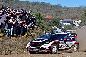 Evans está a un día de la victoria en Argentina
