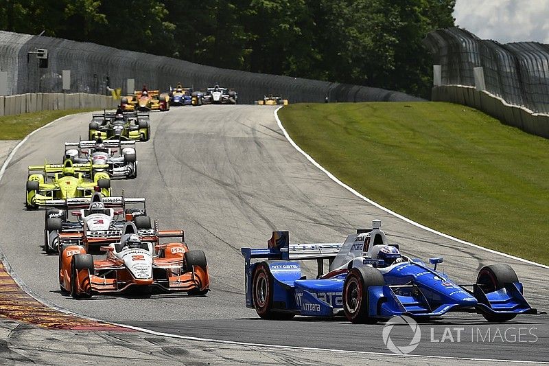 Scott Dixon, Chip Ganassi Racing Honda, Josef Newgarden, Team Penske Chevrolet