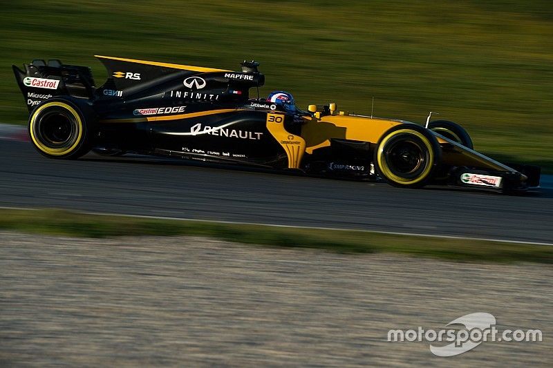 Палмер назвал сюрпризом форму Renault на первых тестах
