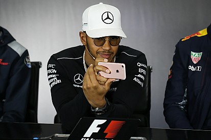 Verstappen: „Engem ezért Hollandiában lelőttek volna…”