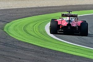 Vettel denies he gained time at Parabolica
