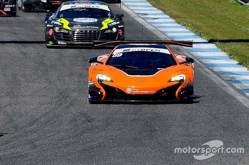 Trionfo a sorpresa per Benham e Tappy in Gara 2 all'Estoril