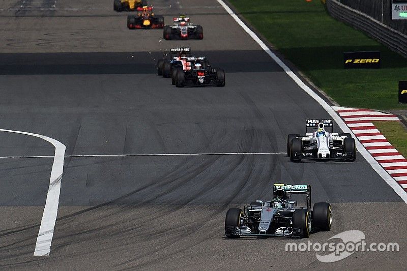 F1 poised to raise fuel limit for 2017