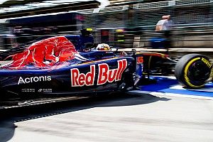Sainz fears Toro Rosso falling behind now