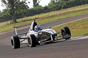 Chennai III MRF F1600: Anand claims Race 1 win in three-way fight