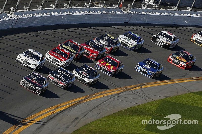 NASCAR-Saisonstart 2017: 42 Einschreibungen für das Daytona 500