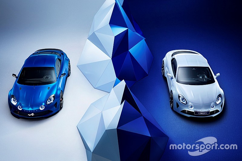 Sept modèles Alpine s'exposent à Rétromobile