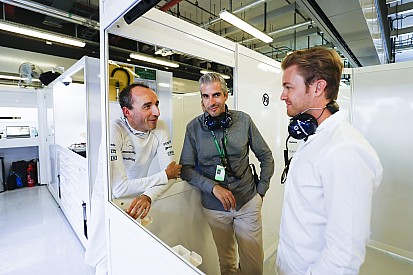 Rosberg: Kubica, Formula 1'e dönüş için önemli bir adım attı