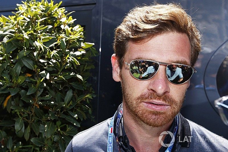 Villas-Boas change de terrain et participera au Dakar 2018