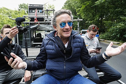 Hoe Alejandro Agag de Elon Musk van de autosport is