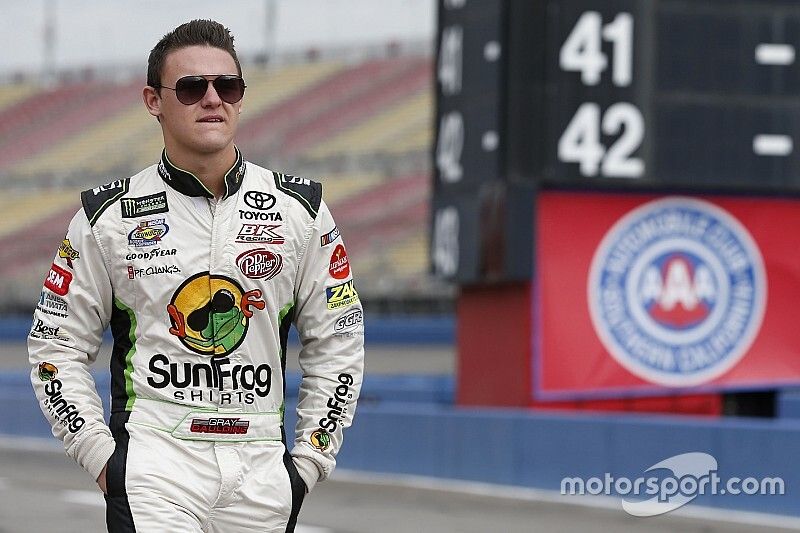 Gray Gaulding requires medical attention on plane ride to Kansas