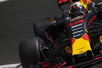 Red Bull considering engine change for Ricciardo