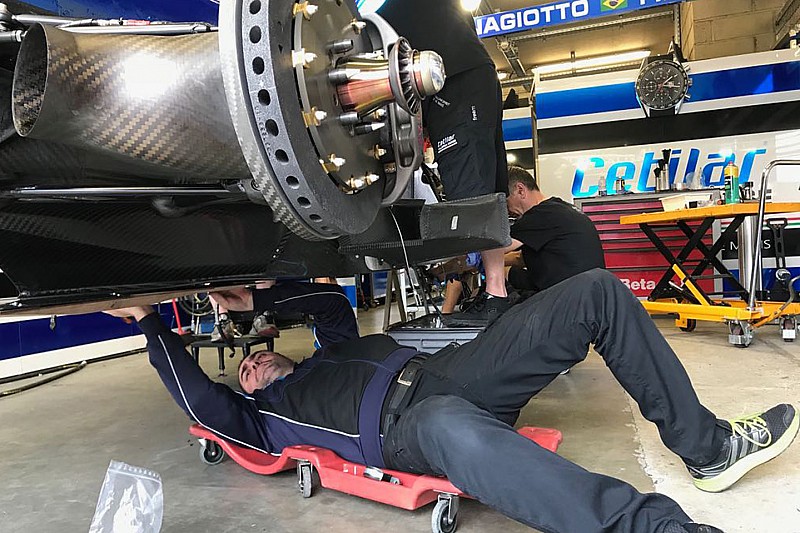 Le Mans: la Dallara della Cetilar Villorba Corse sta riprendo forma dopo il crash