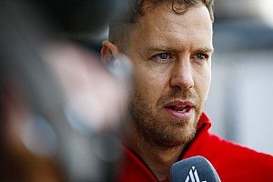 Vettel cuestiona el adelantamiento de Alonso en China
