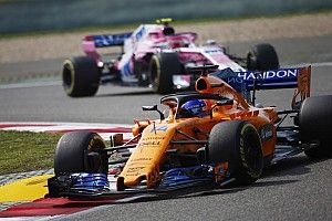 A Force India is komolyabb erőként tekint a Renault-ra, mint a McLarenre