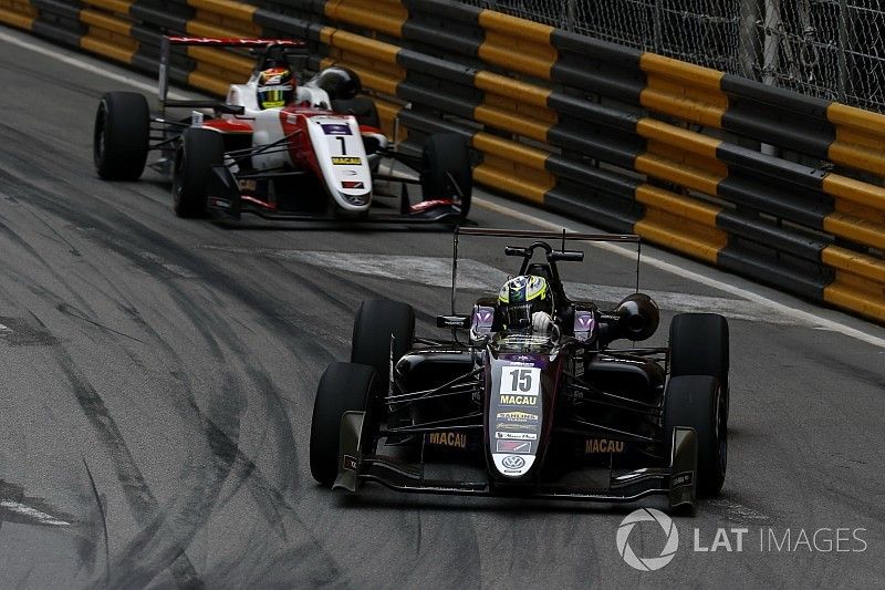 Eriksson blâme Ilott et la FIA pour son accident
