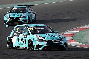 BTCC ace Shedden grabs pole on TCR debut