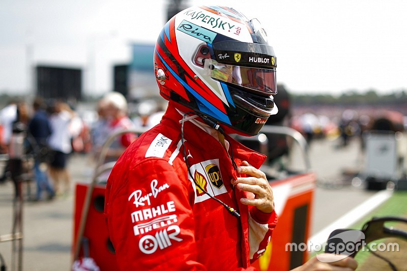 Így előzte meg Bottas Räikkönent a Haas miatt: videó