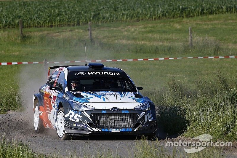 La Hyundai i20 R5 verrà omologata a settembre