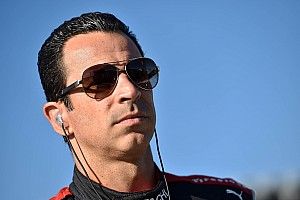 Castroneves: “All of a sudden there was a car on top of me”