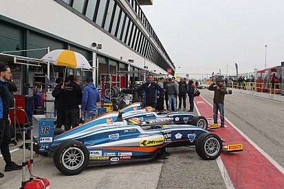 Misano F4: Maini rockets to a top-10 finish in race one