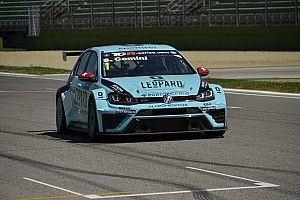 Comini show, grande trionfo in Gara 1 ad Imola!