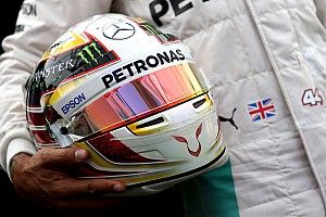 Hamilton ajak fans desain helm F1 2017