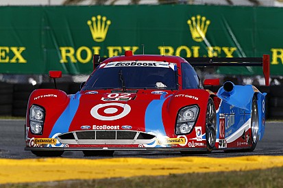 Hour 3: Ganassi and DeltaWing swap lead through pit stops