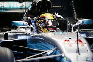 GP Malaysia: Vettel alami masalah, Hamilton pole