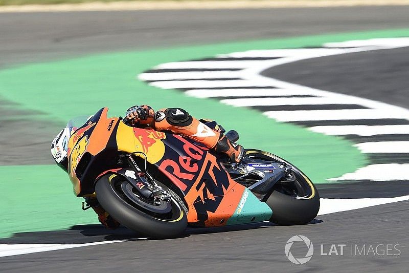Espargaro ziet dat KTM flinke stappen maakt