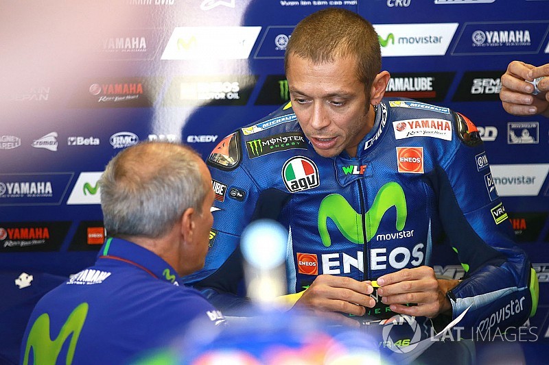 Valentino: "Gran giro, ma per la gara sono un po' preoccupato"