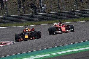 Vettel és Ricciardo egészen EPIC csatája Kínából: videó