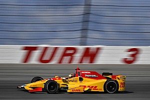Hunter-Reay transferido a un hospital tras su fuerte accidente