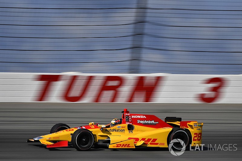 Hunter-Reay transferido a un hospital tras su fuerte accidente