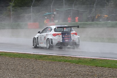 Luigi Ferrara ad Hockenheim con l'Alfa Romeo della V-Action