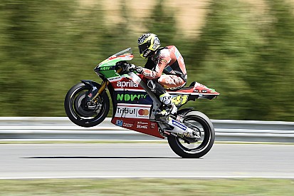 Espargaró exhorte Aprilia à se donner les moyens de réussir en MotoGP
