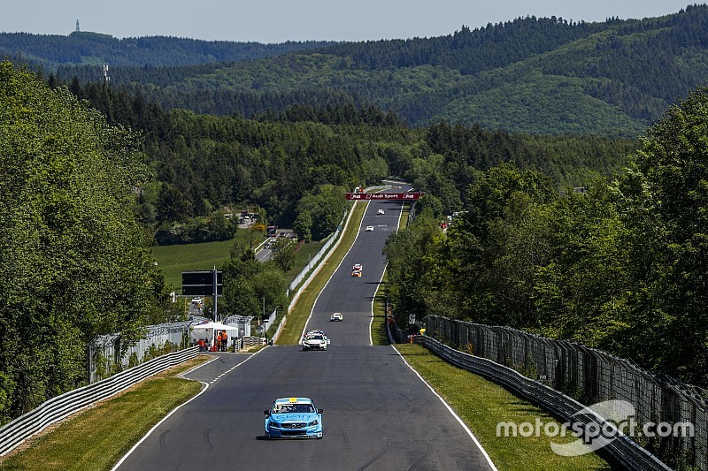¿Quién se le anima al viejo Nürburgring?