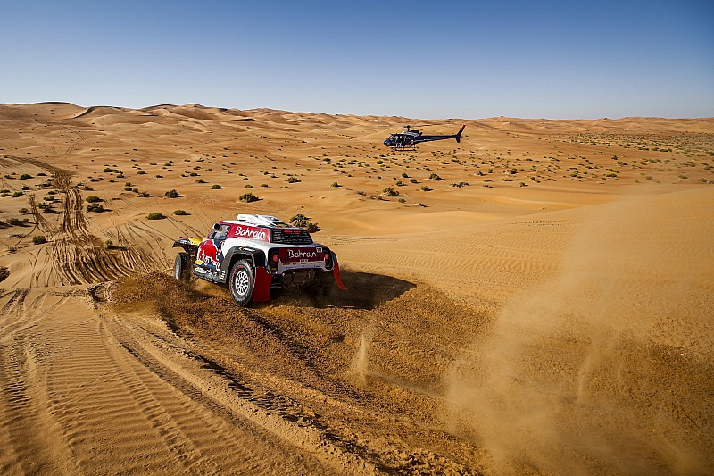 Dziwny Dakar Peterhansela