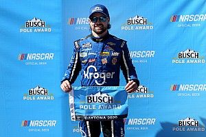 Pole position dla Stenhouse'a