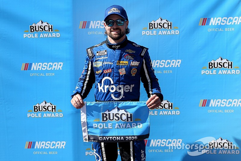 Pole position dla Stenhouse'a