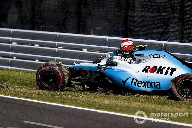 Robert Kubica, Williams FW42, se crashe