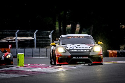 Loeb piąty do pit stopów