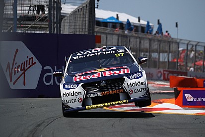 Gold Coast 600: Van Gisbergen, Stanaway rub panels early