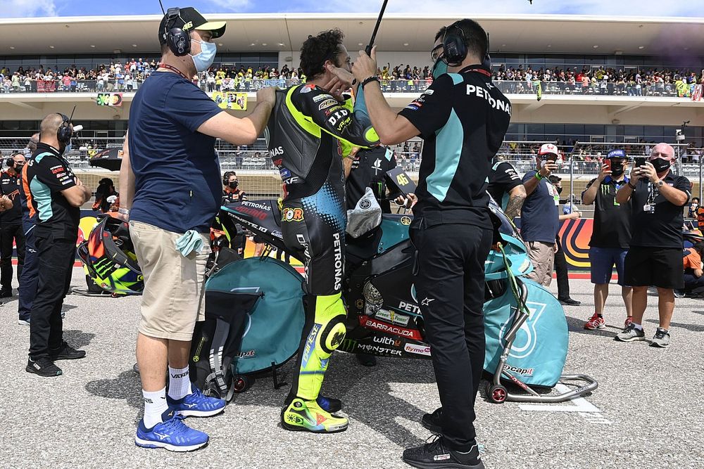 "Rossi quiere rodar con la MotoGP dos veces al año"