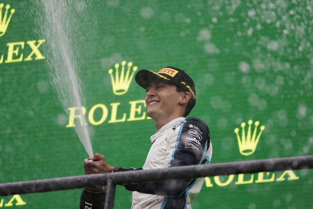 Brawn: "Russell me recordó al Alonso de 2001"