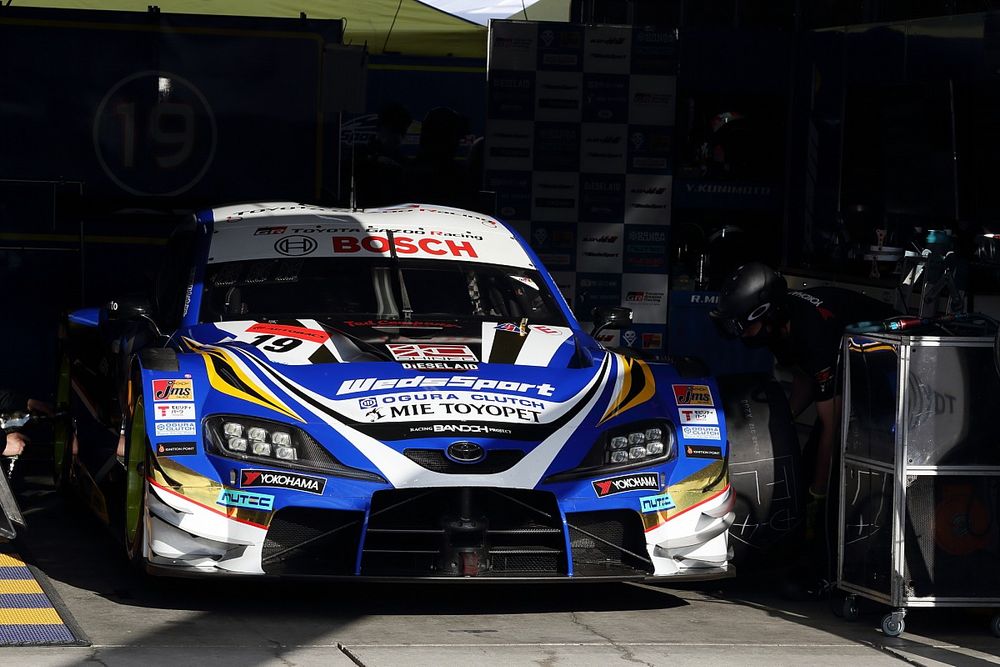 【スーパーGT】第7戦もてぎ公式予選タイム結果:GT500はヨコハマのフロントロウ独占!GT300は18号車UPGARAGEがPP